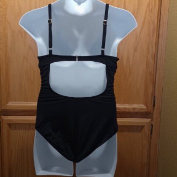 LEILANI SWIMSUIT - Picture 3 of 4